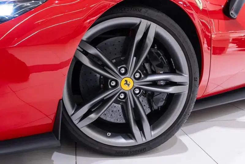 Ferrari 296 2022 3.0T V6 GTS — миниатюра 7
