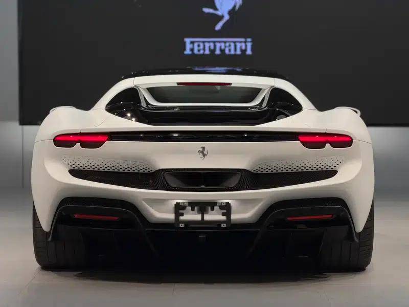 Ferrari 296 2022 3.0T V6 GTS — миниатюра 3