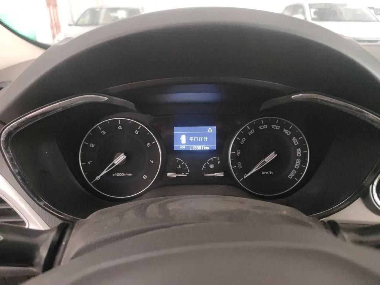 CHANGAN Alsvin V7 2015 1.6L Automatic Joyful Model China IV Standard — миниатюра 11