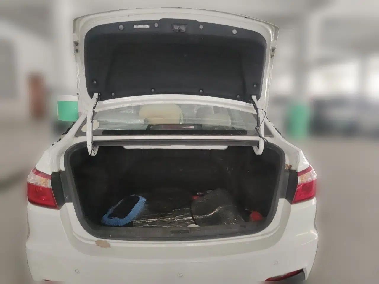 CHANGAN Alsvin V7 2015 1.6L Automatic Joyful Model China IV Standard — миниатюра 19