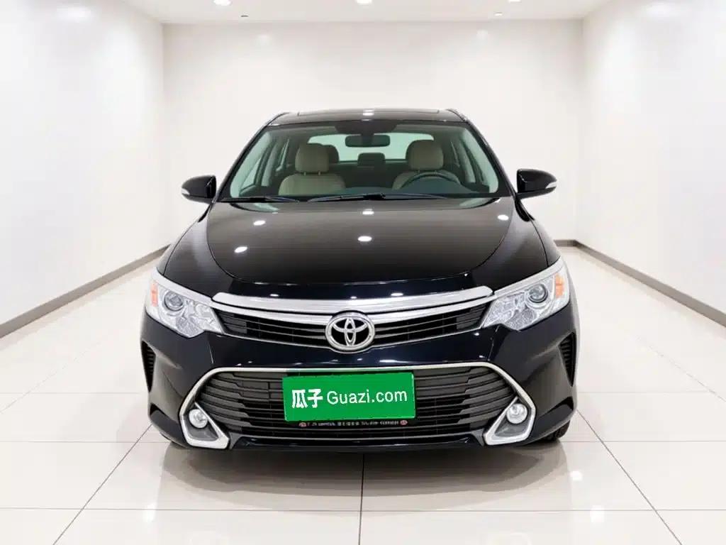 2015 Camry 2.5G Luxury Navigation Edition — миниатюра 2
