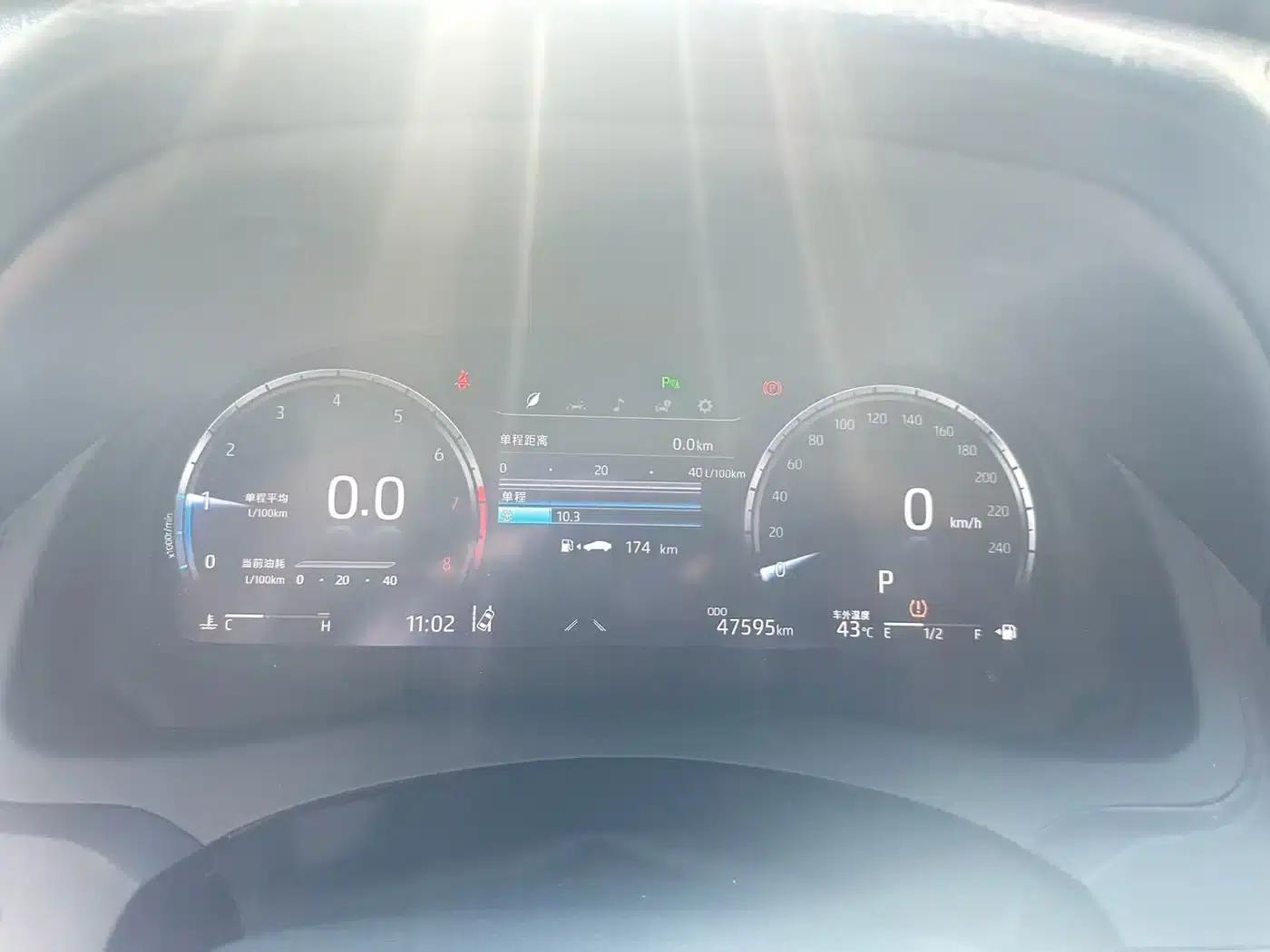 Camry 2021 2.5G Luxury Edition — миниатюра 11