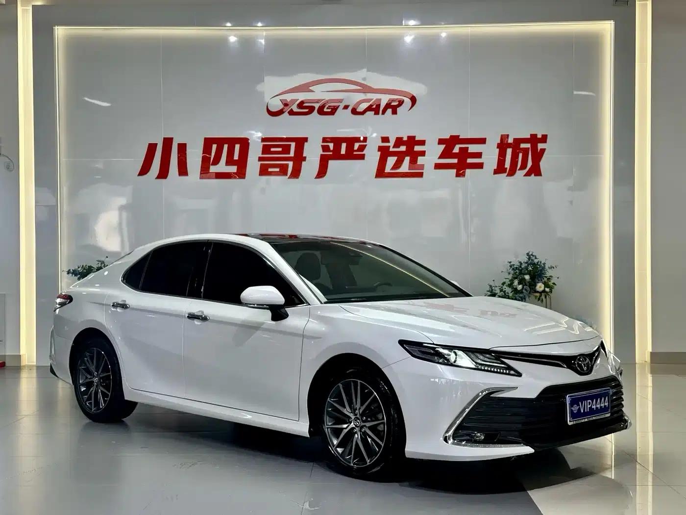 Camry 2021 2.5G Luxury Edition — миниатюра 3