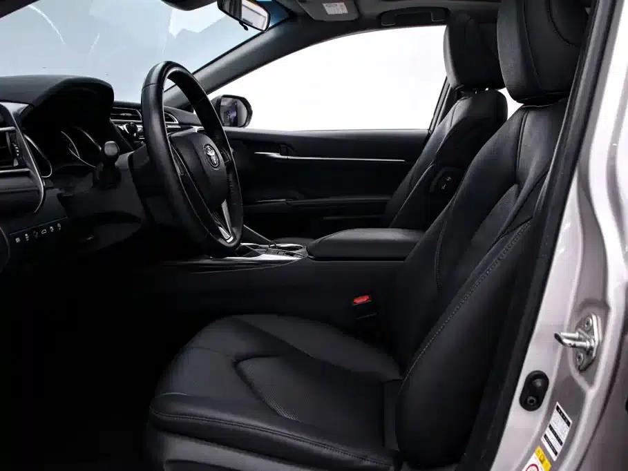 2018 Camry 2.5G Luxury Edition — миниатюра 12