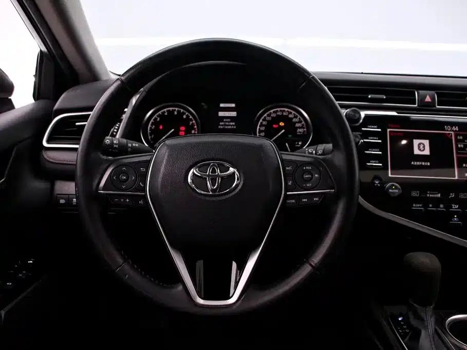 2018 Camry 2.5G Luxury Edition — миниатюра 7