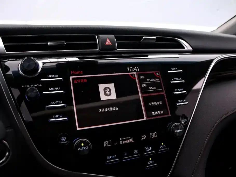 2018 Camry 2.5G Luxury Edition — миниатюра 8