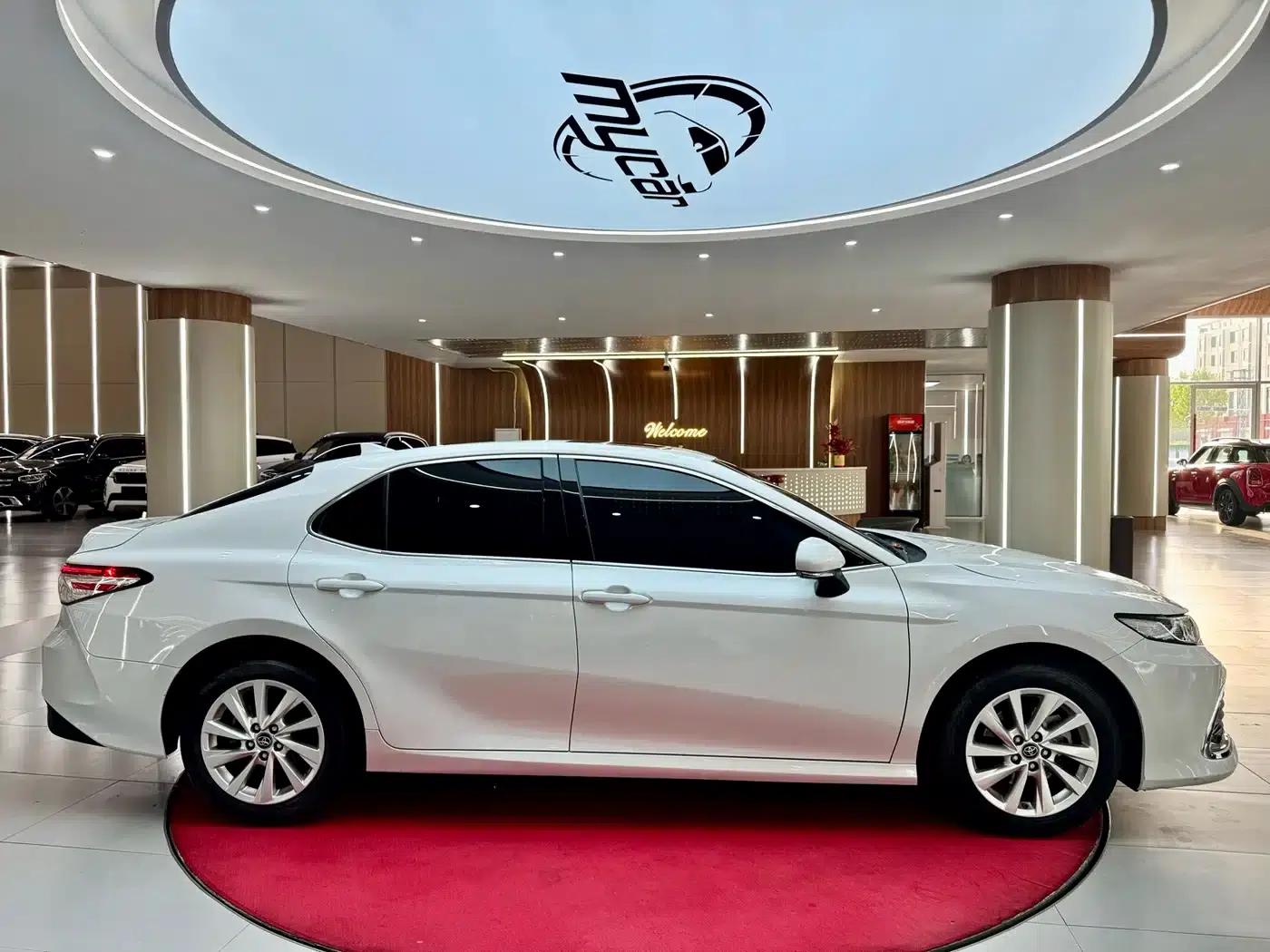 Camry 2023 2.0GVP Leading Edition — миниатюра 4