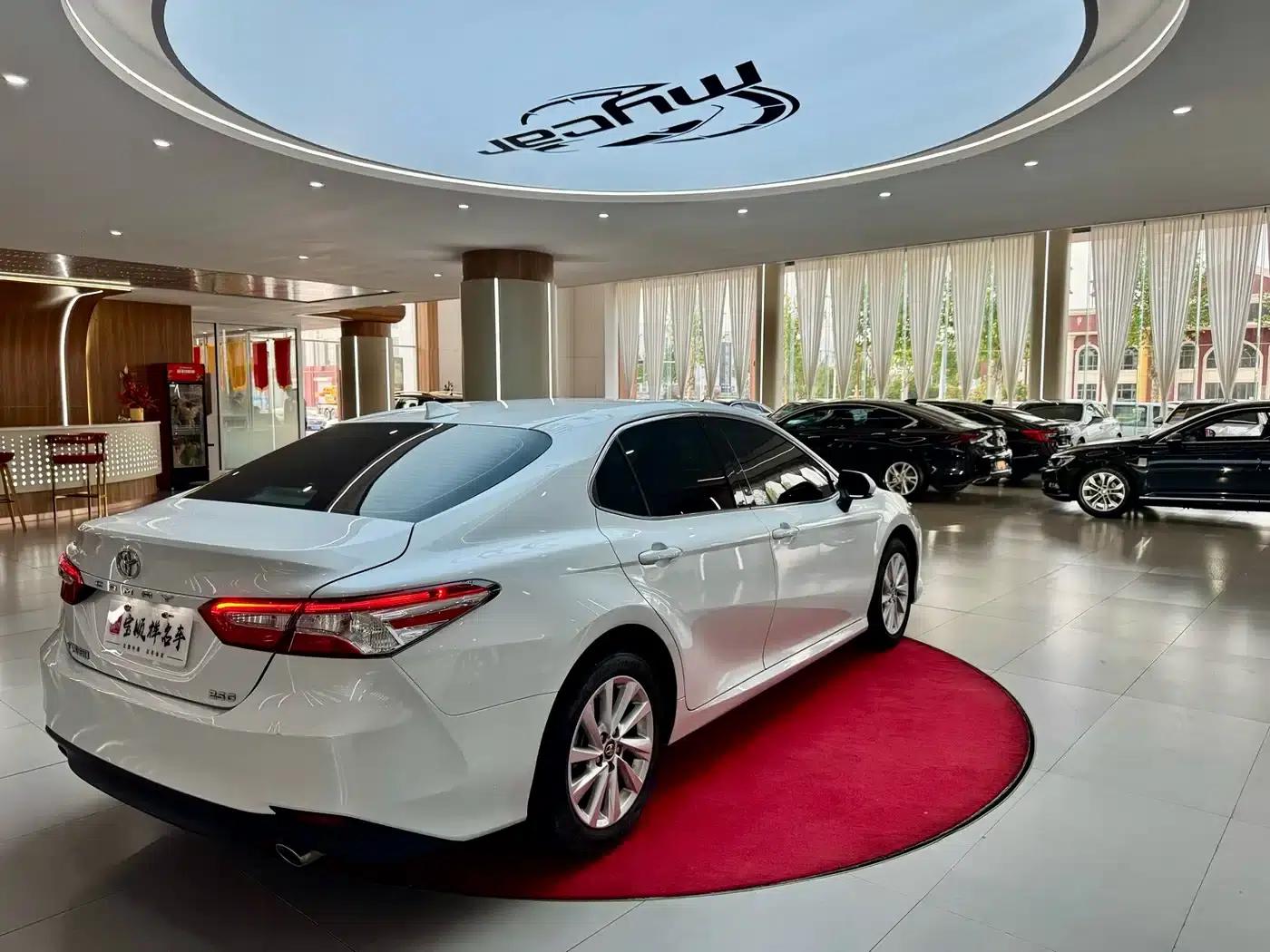 Camry 2023 2.0GVP Leading Edition — миниатюра 5
