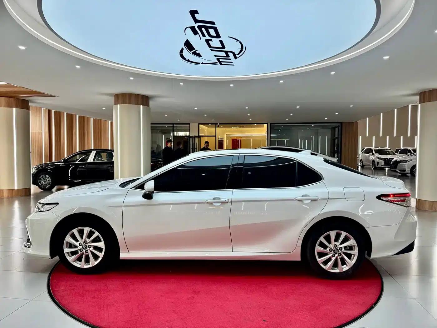 Camry 2023 2.0GVP Leading Edition — миниатюра 8