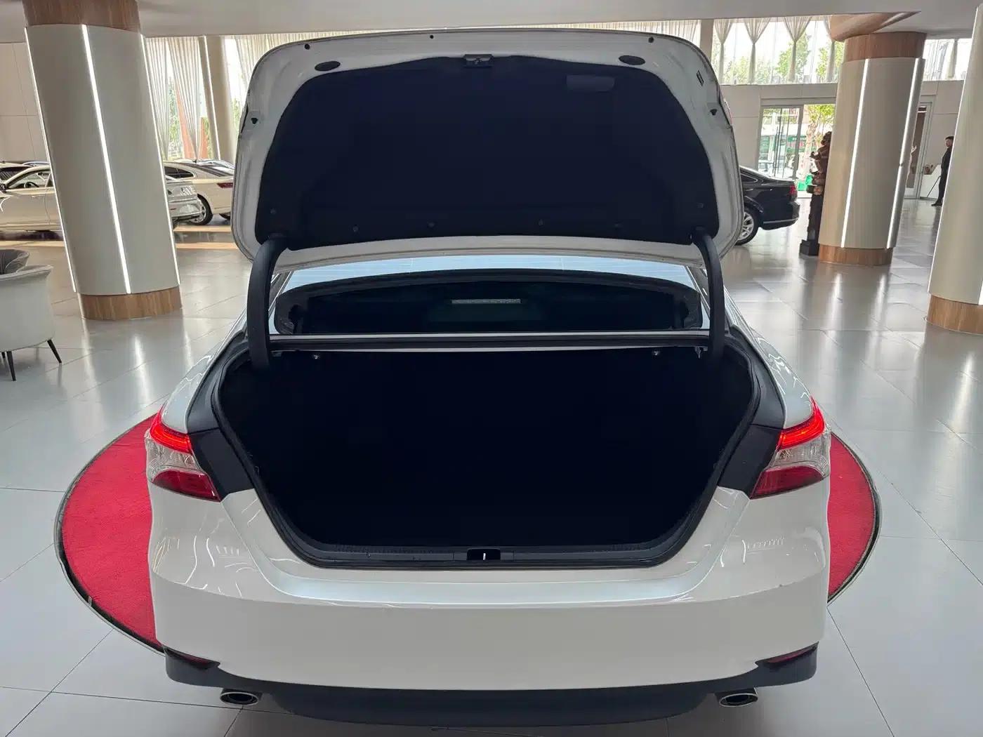 Camry 2023 2.0GVP Leading Edition — миниатюра 10