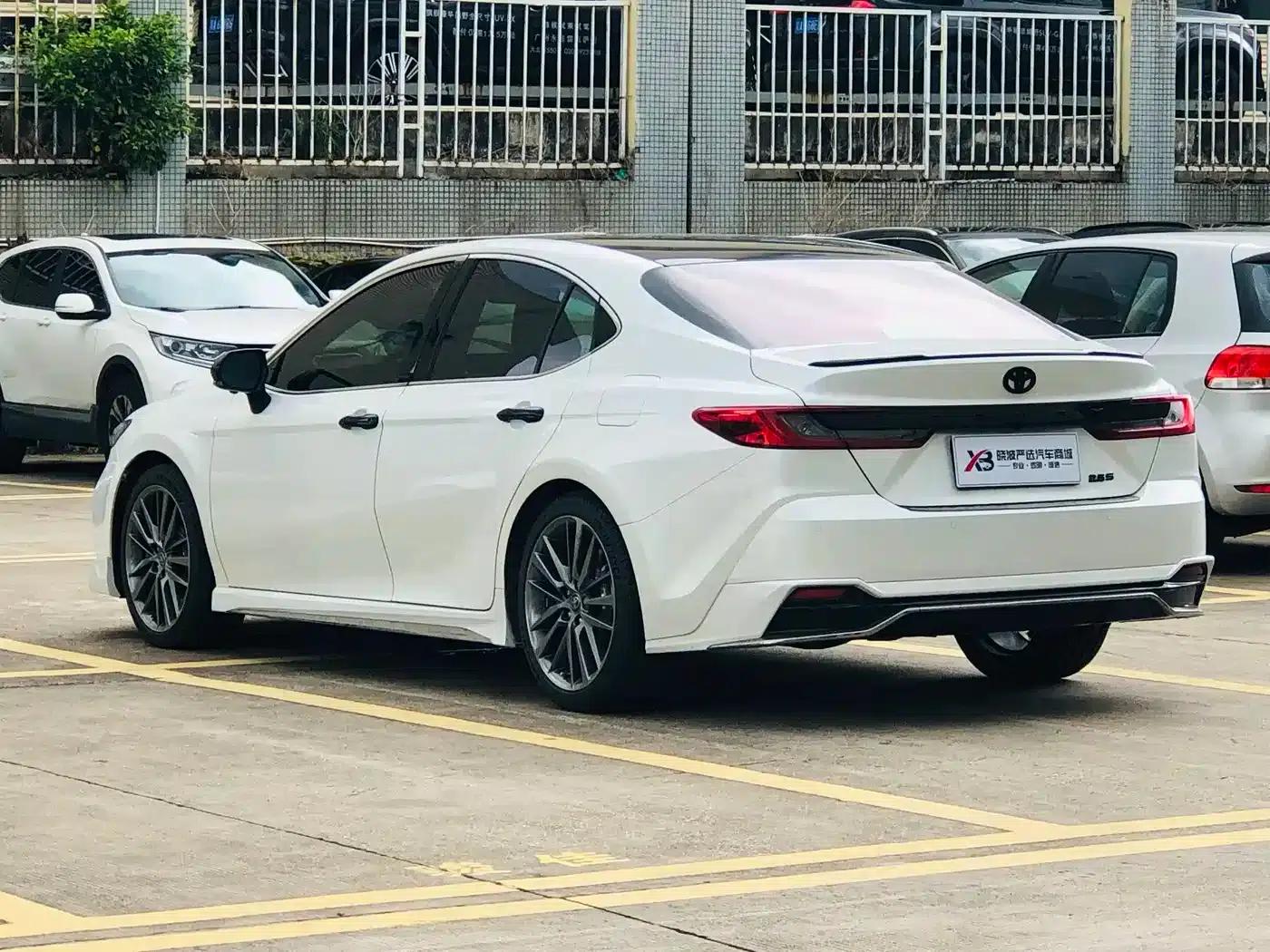 2024 Camry Hybrid 2.5HXS Sport Plus Edition — миниатюра 6