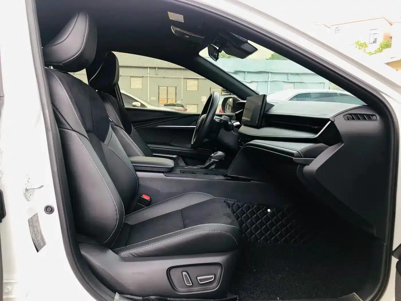 2024 Camry Hybrid 2.5HXS Sport Plus Edition — миниатюра 10