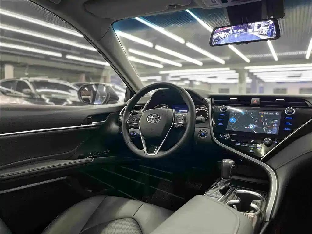 Camry 2019 Facelift 2.5G Luxury Edition — миниатюра 13