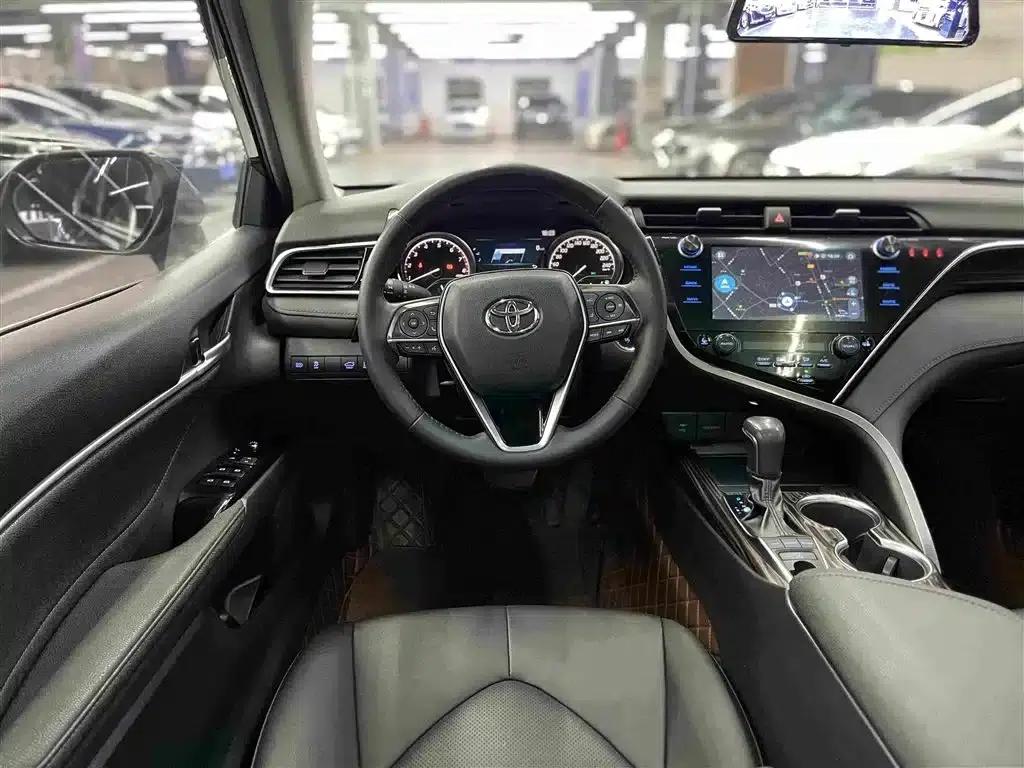 Camry 2019 Facelift 2.5G Luxury Edition — миниатюра 15