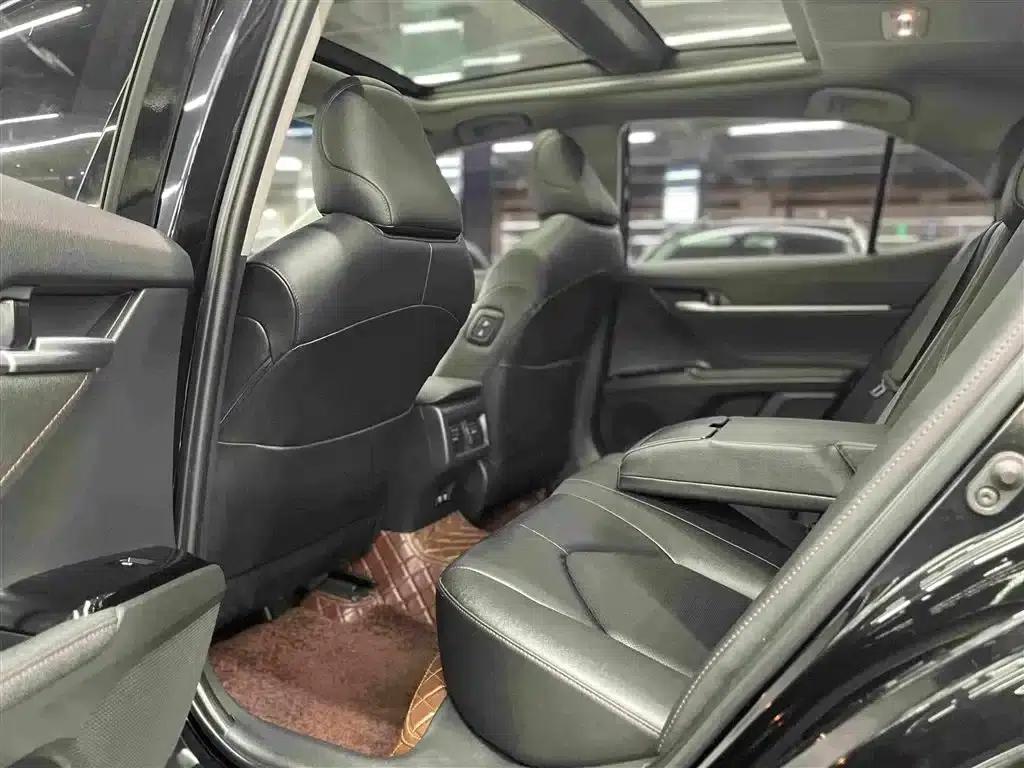Camry 2019 Facelift 2.5G Luxury Edition — миниатюра 10