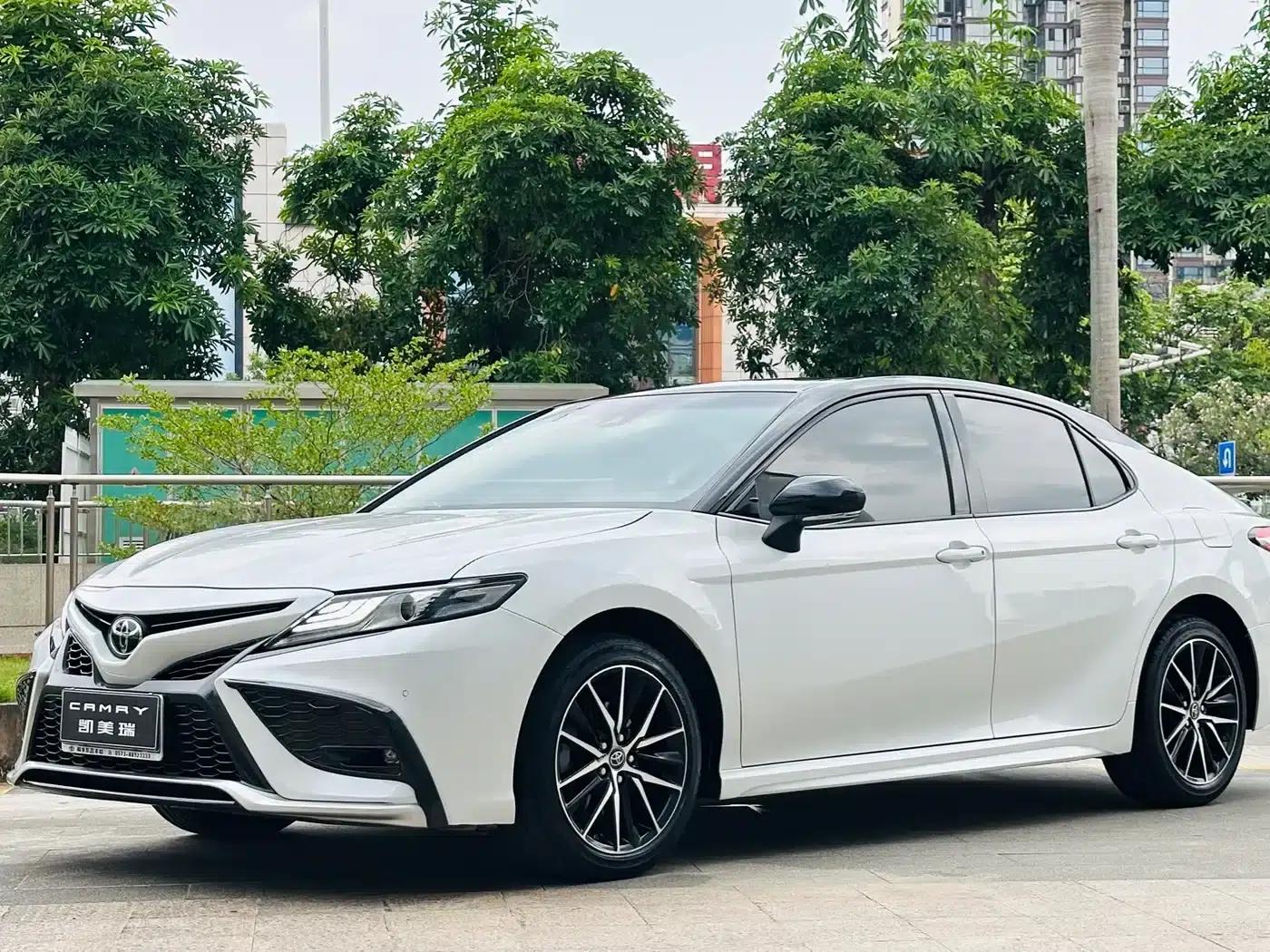 Camry 2021 2.0S Sport Edition — миниатюра 1
