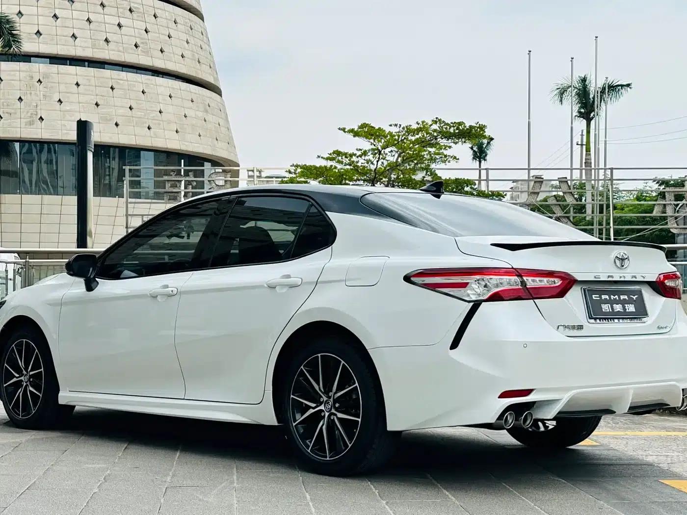 Camry 2021 2.0S Sport Edition — миниатюра 6