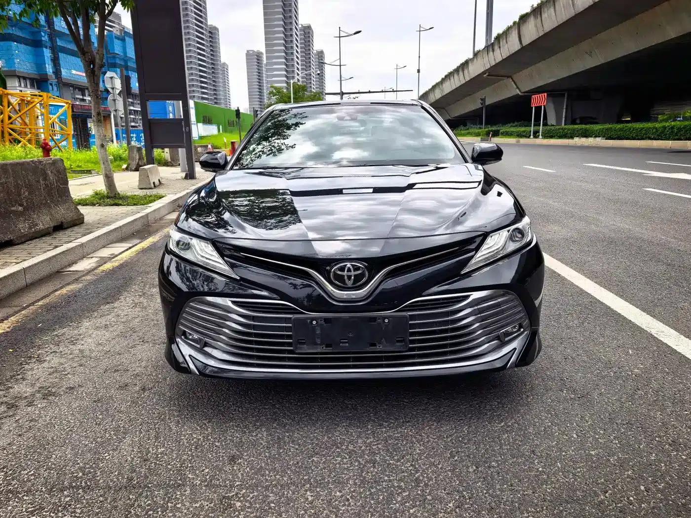 2019 Camry 2.0G Luxury Edition (National V Emission Standard) — миниатюра 2