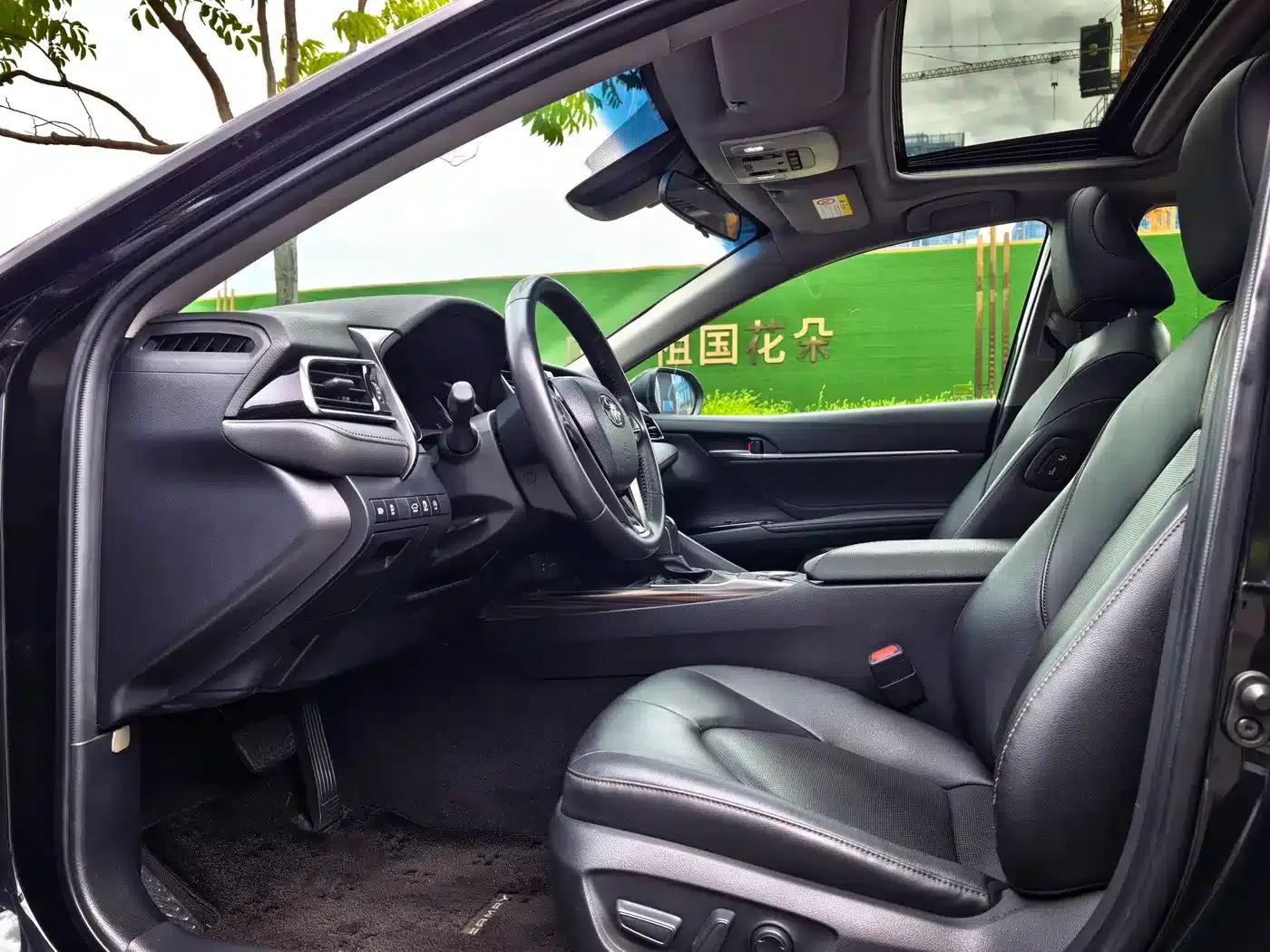 2019 Camry 2.0G Luxury Edition (National V Emission Standard) — миниатюра 4