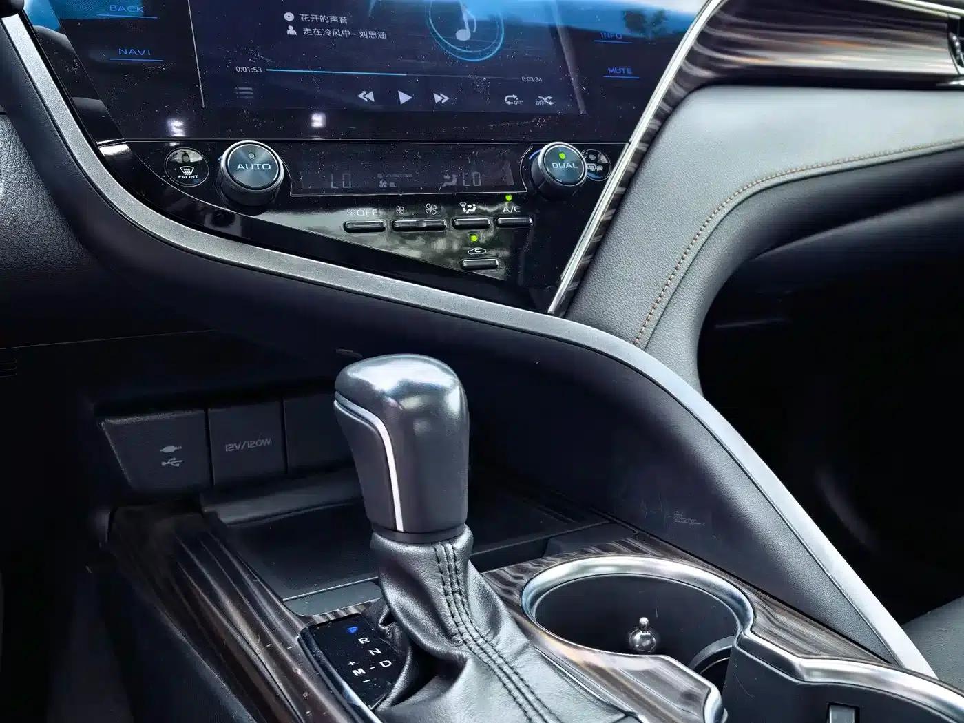 2019 Camry 2.0G Luxury Edition (National V Emission Standard) — миниатюра 6
