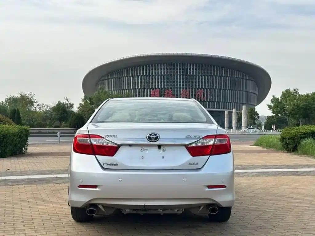 2012 Camry 2.5G Luxury Edition — миниатюра 5
