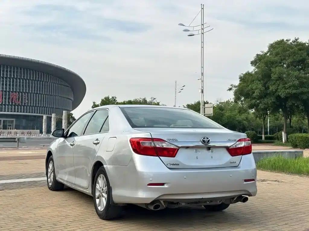 2012 Camry 2.5G Luxury Edition — миниатюра 6