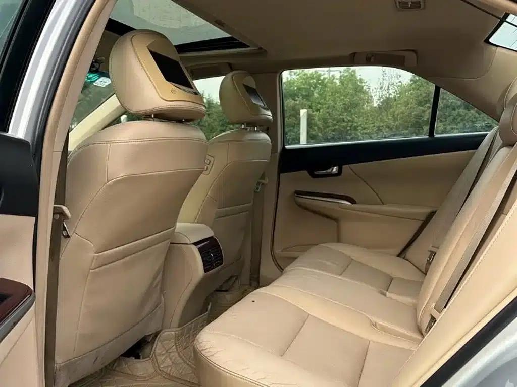 2012 Camry 2.5G Luxury Edition — миниатюра 7