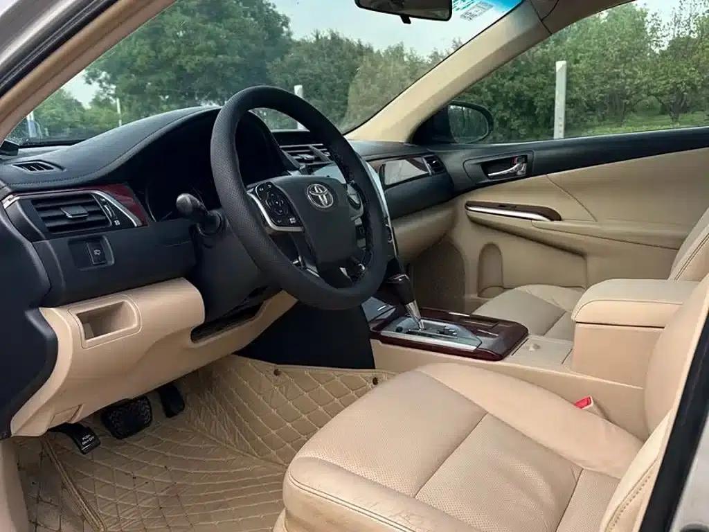 2012 Camry 2.5G Luxury Edition — миниатюра 8
