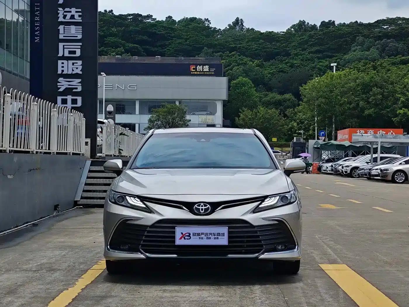 2023 Camry 2.0G Luxury Edition — миниатюра 2