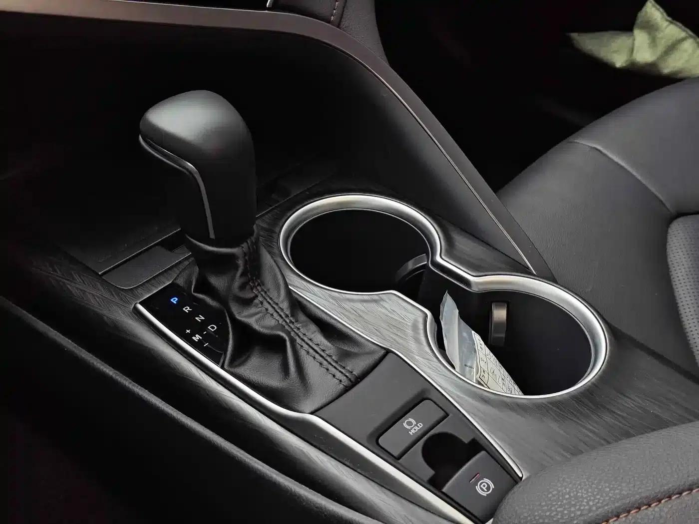 2023 Camry 2.0G Luxury Edition — миниатюра 13