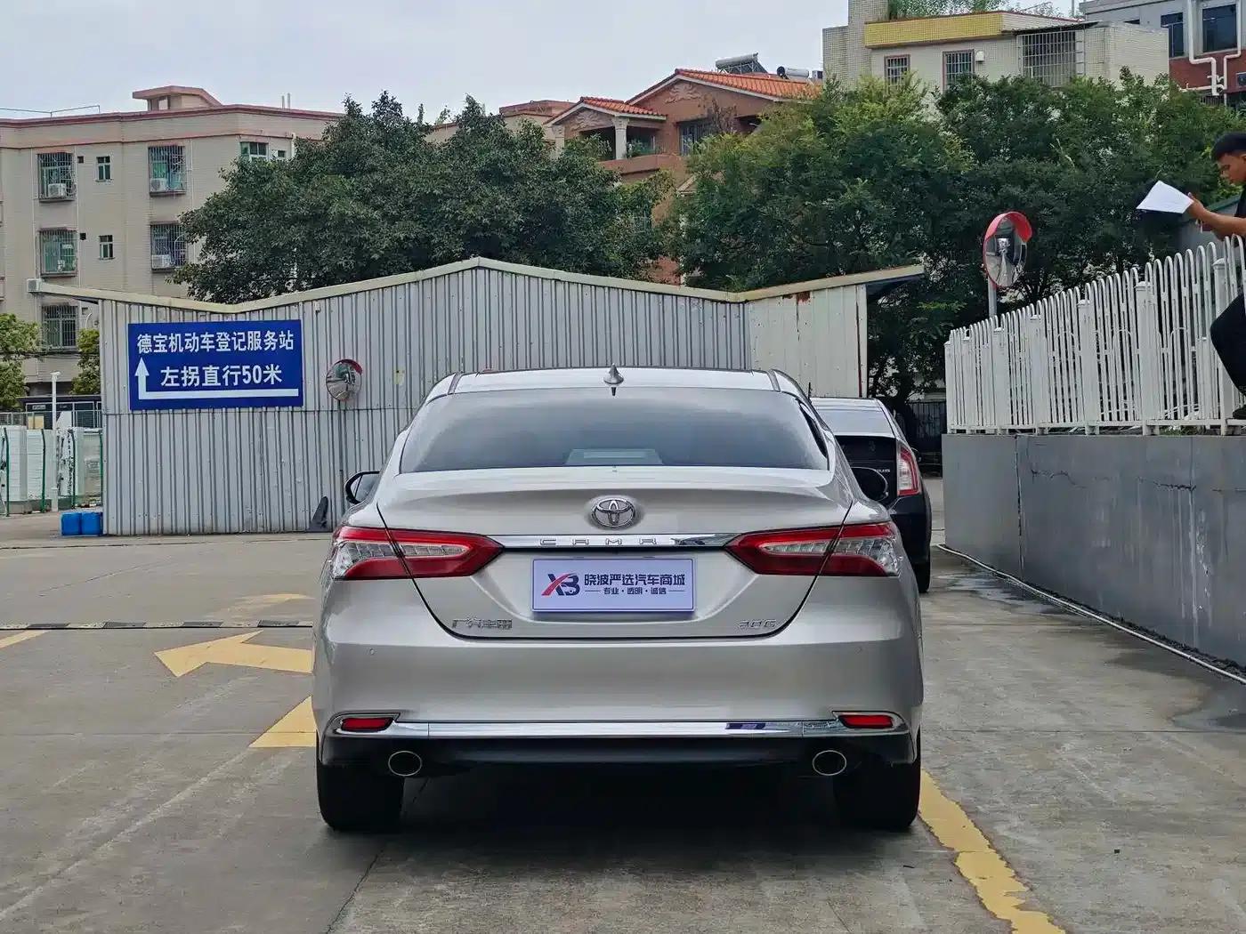 2023 Camry 2.0G Luxury Edition — миниатюра 5