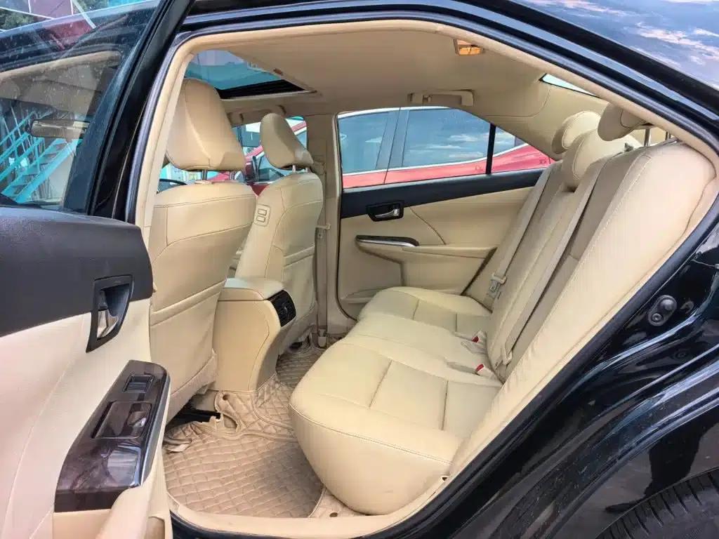 Camry 2015 2.0G Leading Edition — миниатюра 10