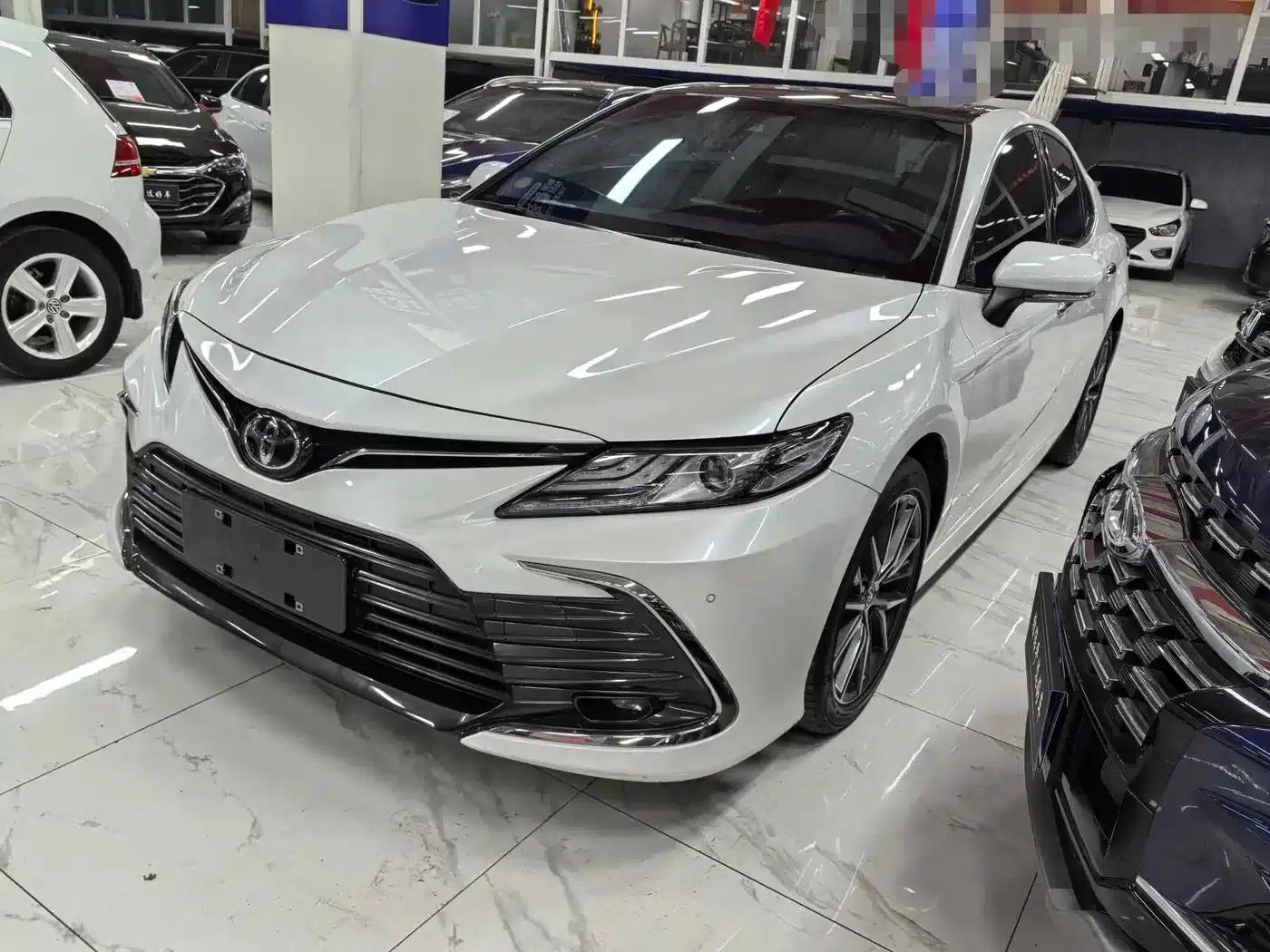 Camry 2021 2.5G Luxury Edition — миниатюра 1