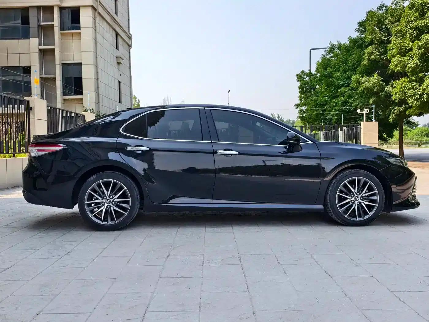 Camry 2021 2.5G Luxury Edition — миниатюра 7