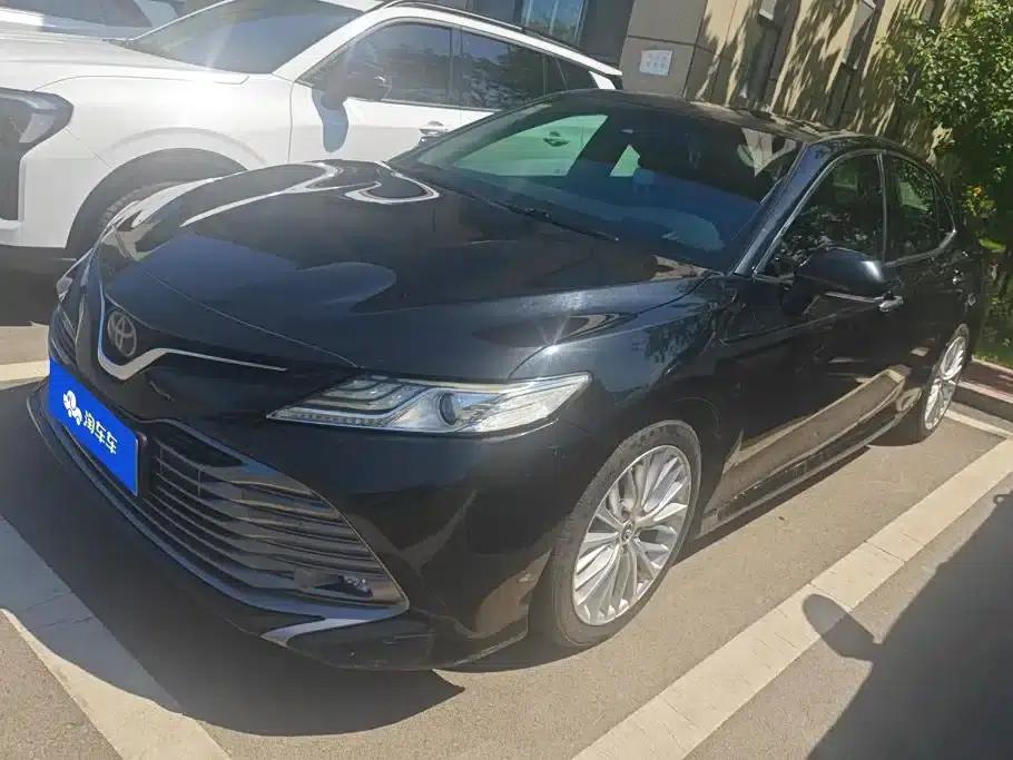 2018 Camry 2.5G Luxury Edition — миниатюра 1