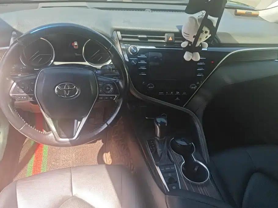 2018 Camry 2.5G Luxury Edition — миниатюра 12
