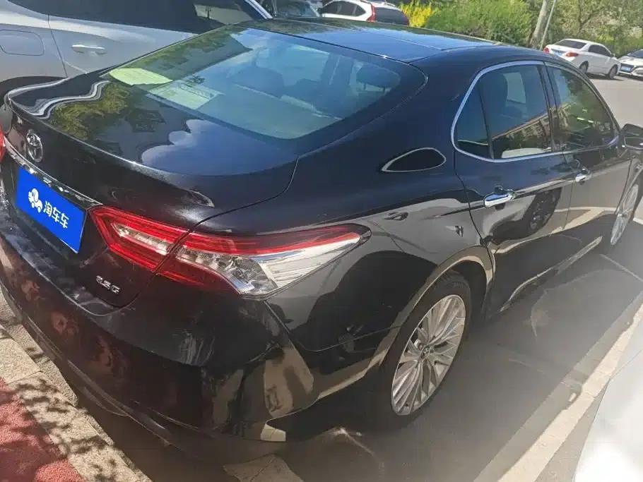 2018 Camry 2.5G Luxury Edition — миниатюра 3