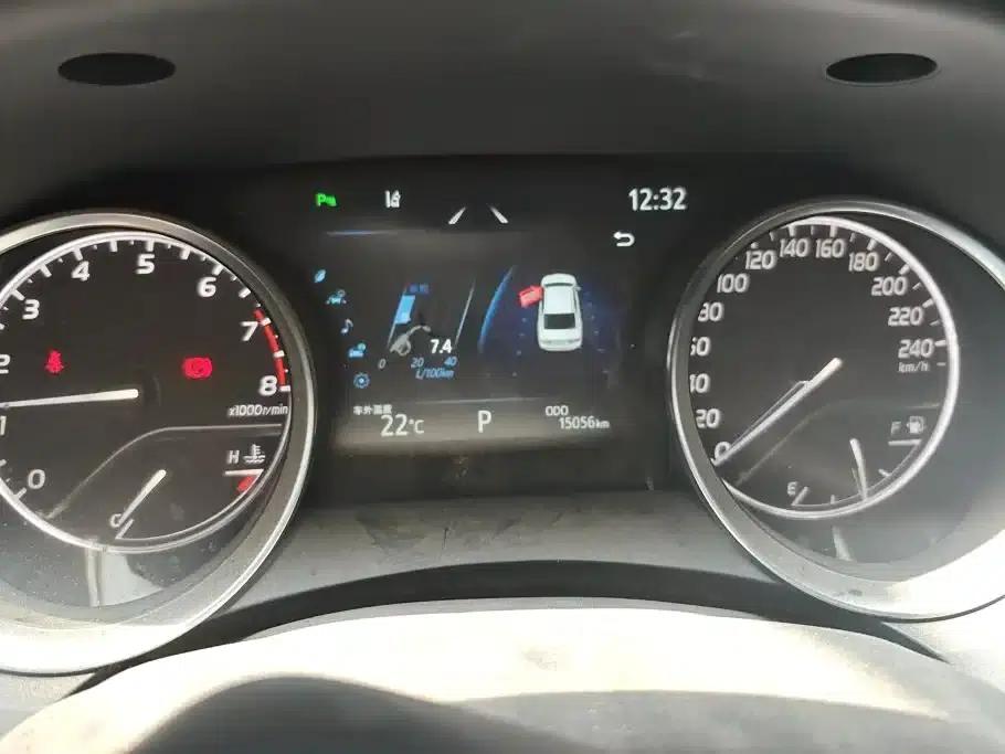 2021 Camry 2.0G Luxury Edition — миниатюра 14