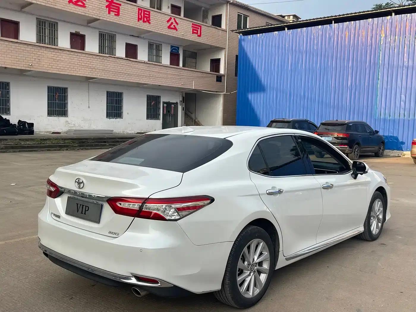 2023 Camry 2.0G Luxury Edition — миниатюра 5