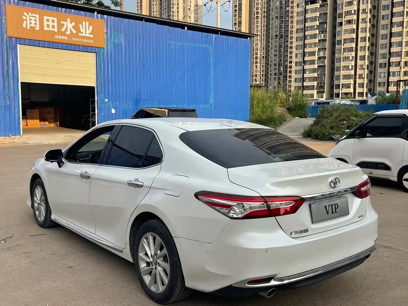 2023 Camry 2.0G Luxury Edition — миниатюра 6