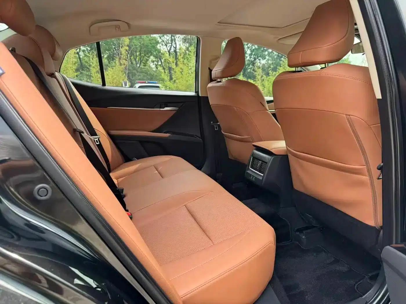 2024 Camry 2.0GVP Luxury Edition — миниатюра 13