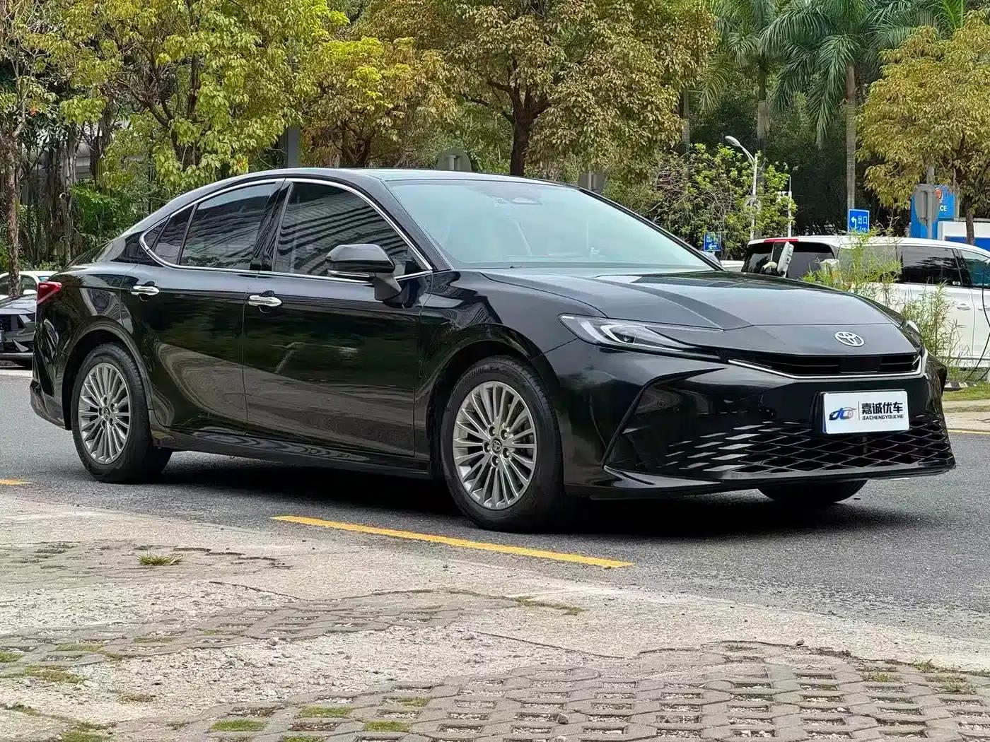 2024 Camry 2.0GVP Luxury Edition — миниатюра 4