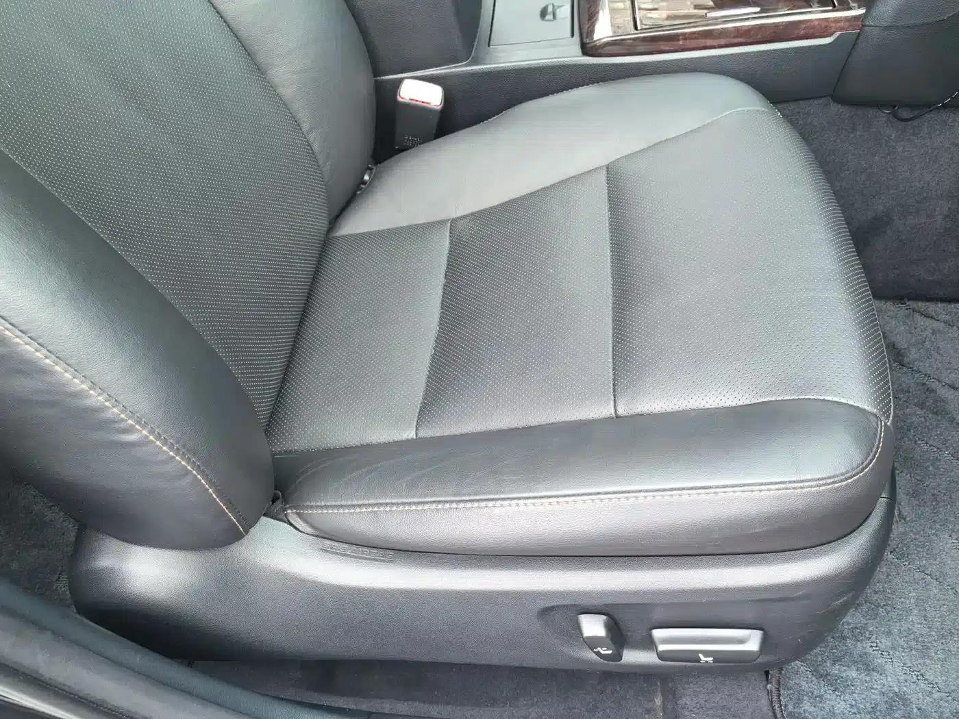 Camry 2016 2.0G 10th Anniversary Leading Edition — миниатюра 12
