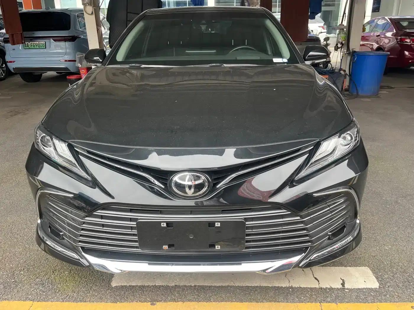 2023 Camry 2.5G Luxury Edition — миниатюра 2