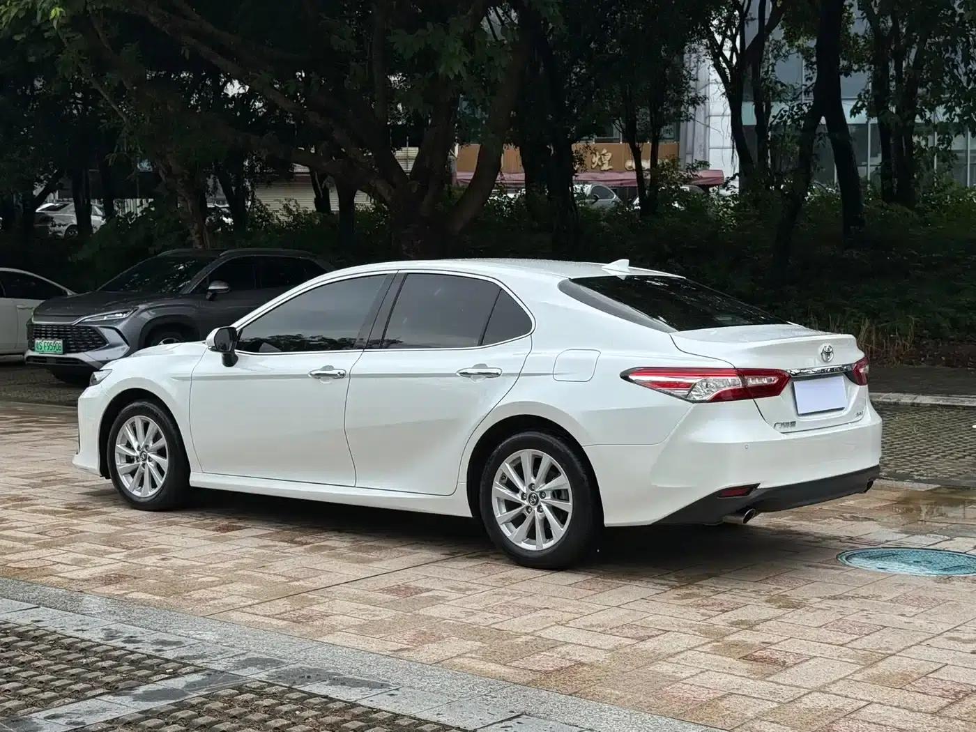 2021 Camry 2.0G Luxury Edition — миниатюра 12