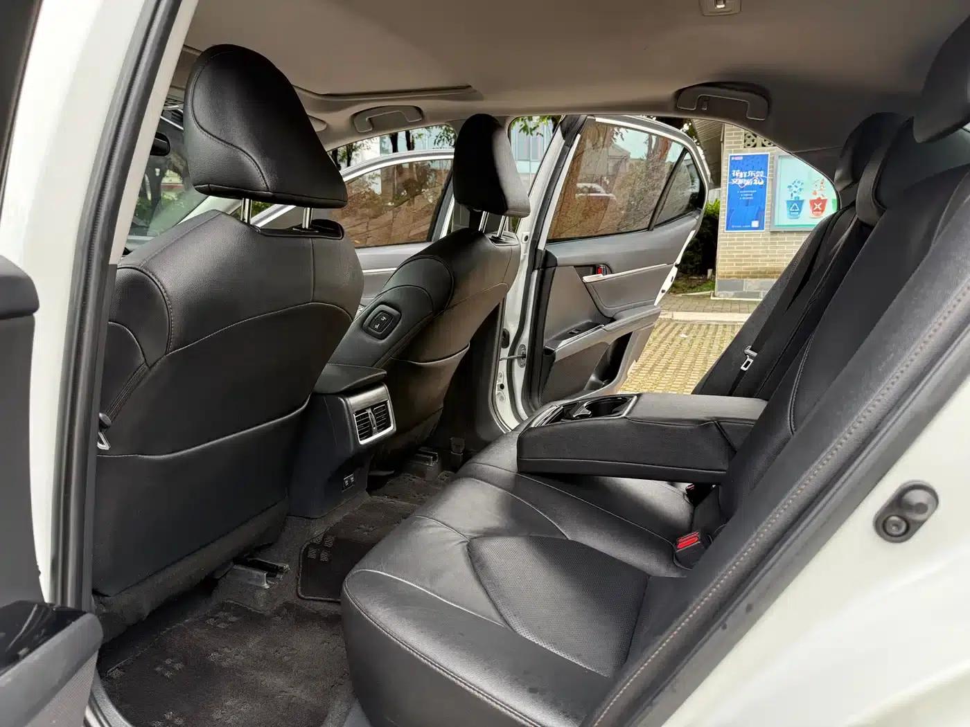 2021 Camry 2.0G Luxury Edition — миниатюра 5