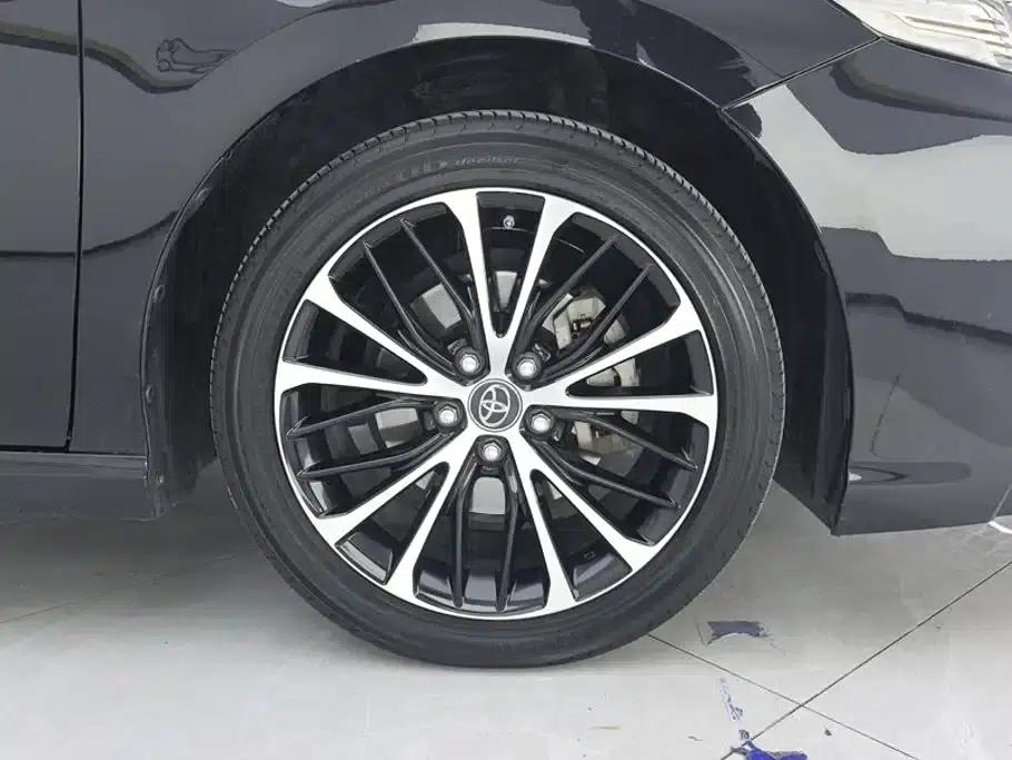 Camry 2018 2.0S Sport Edition — миниатюра 6