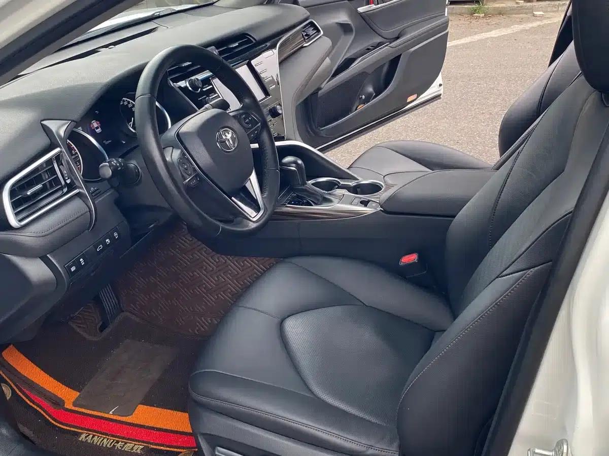 2018 Camry 2.0G Luxury Edition — миниатюра 6
