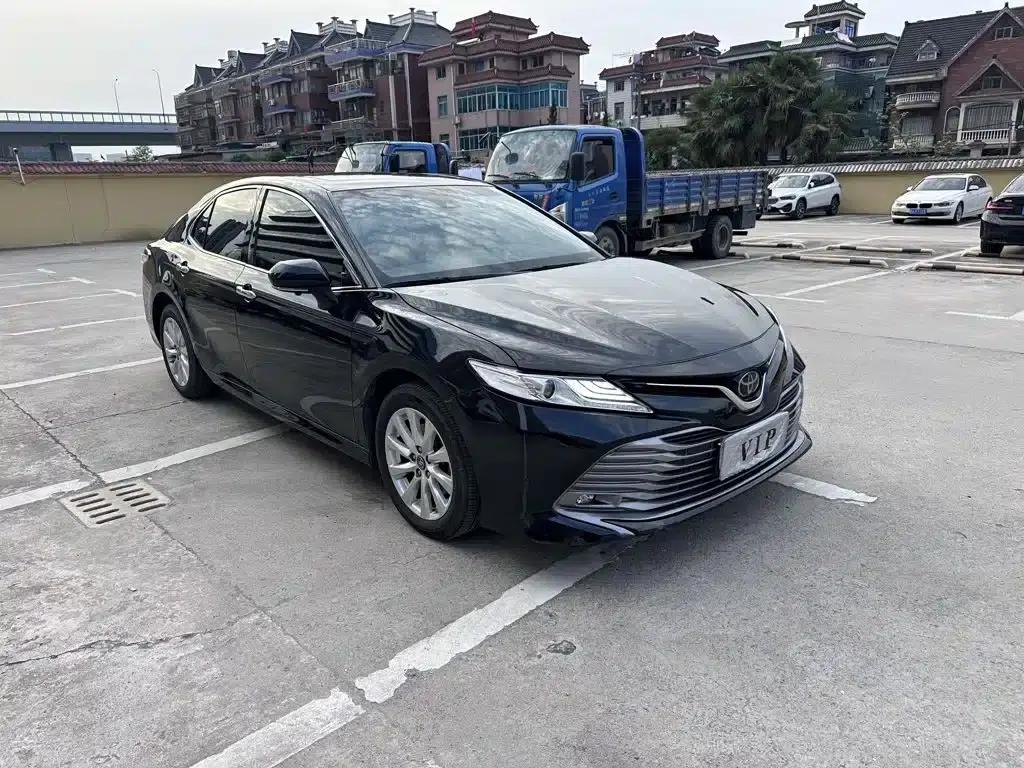 2019 Camry 2.0G Luxury Edition (China VI Emission Standard) — миниатюра 3