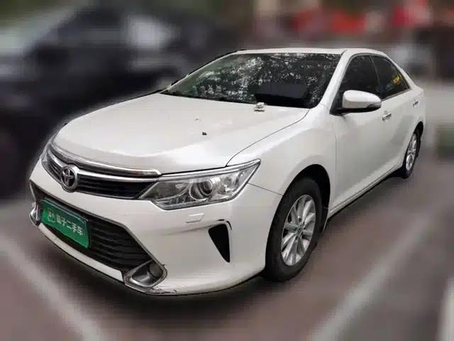 2015 Camry 2.0G Luxury Edition